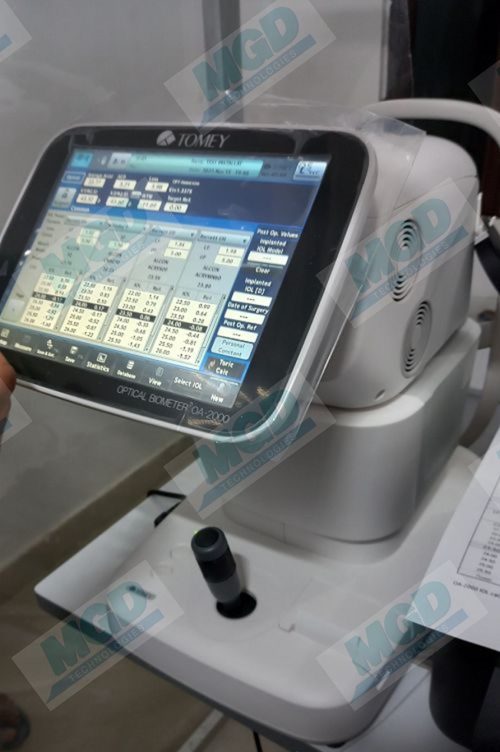 Tomey OA-2000 Optical Biometer