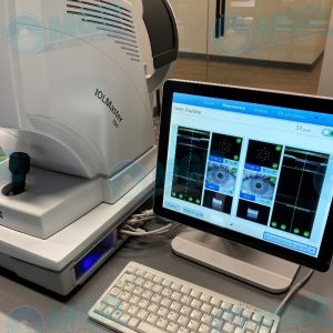 Zeiss IOLMaster 700 with SWEPT Source Biometr